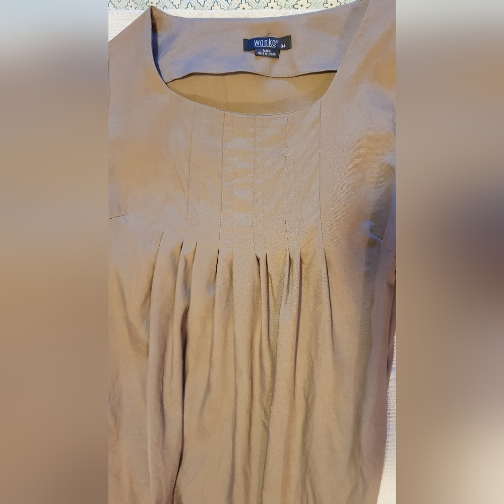 Wanko tailored tunic size 6 with slight imperfection - Picture 4 of 12